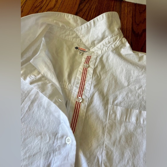 Sundry for Evereve white cotton poplin 
elastic cuff long sleeve button shirt 2 - Picture 3 of 10